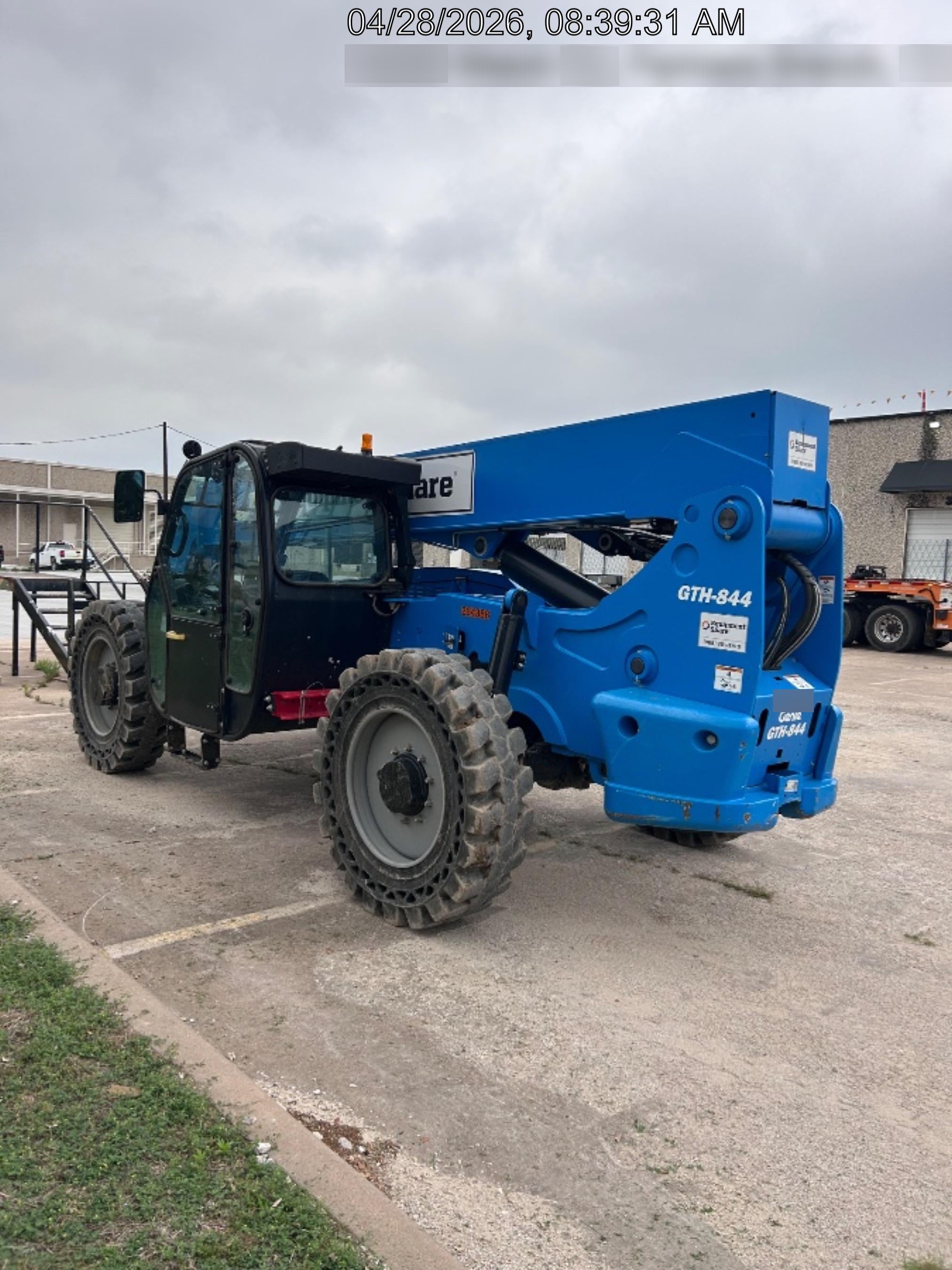 2022 GENIE GTH-844