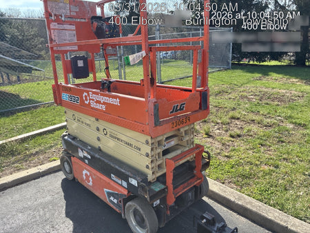 2022 JLG ES1932