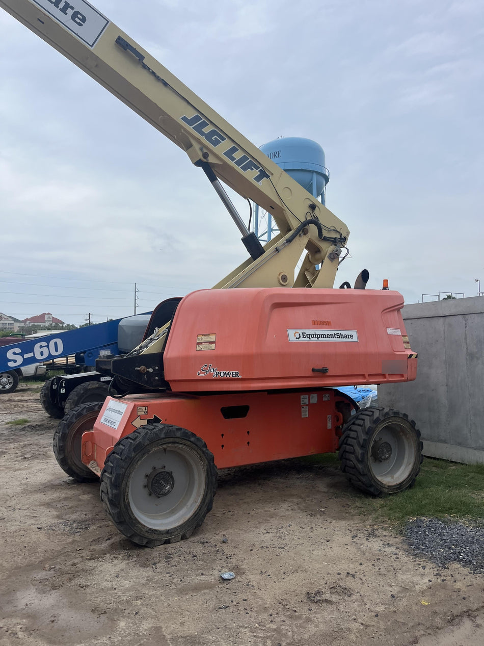 2020 JLG 660SJ