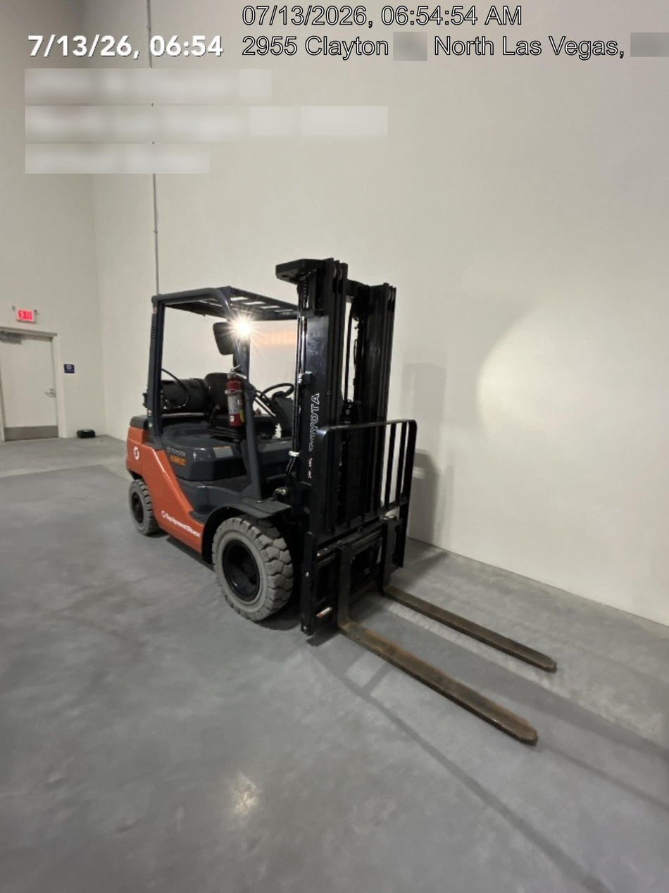 2022 TOYOTA 50-8FGU25