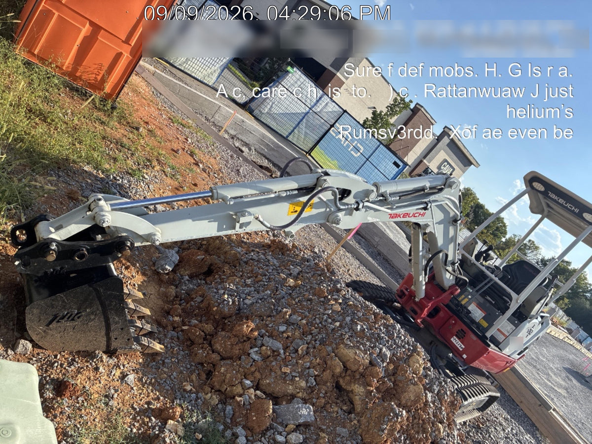 2023 TAKEUCHI TB225R