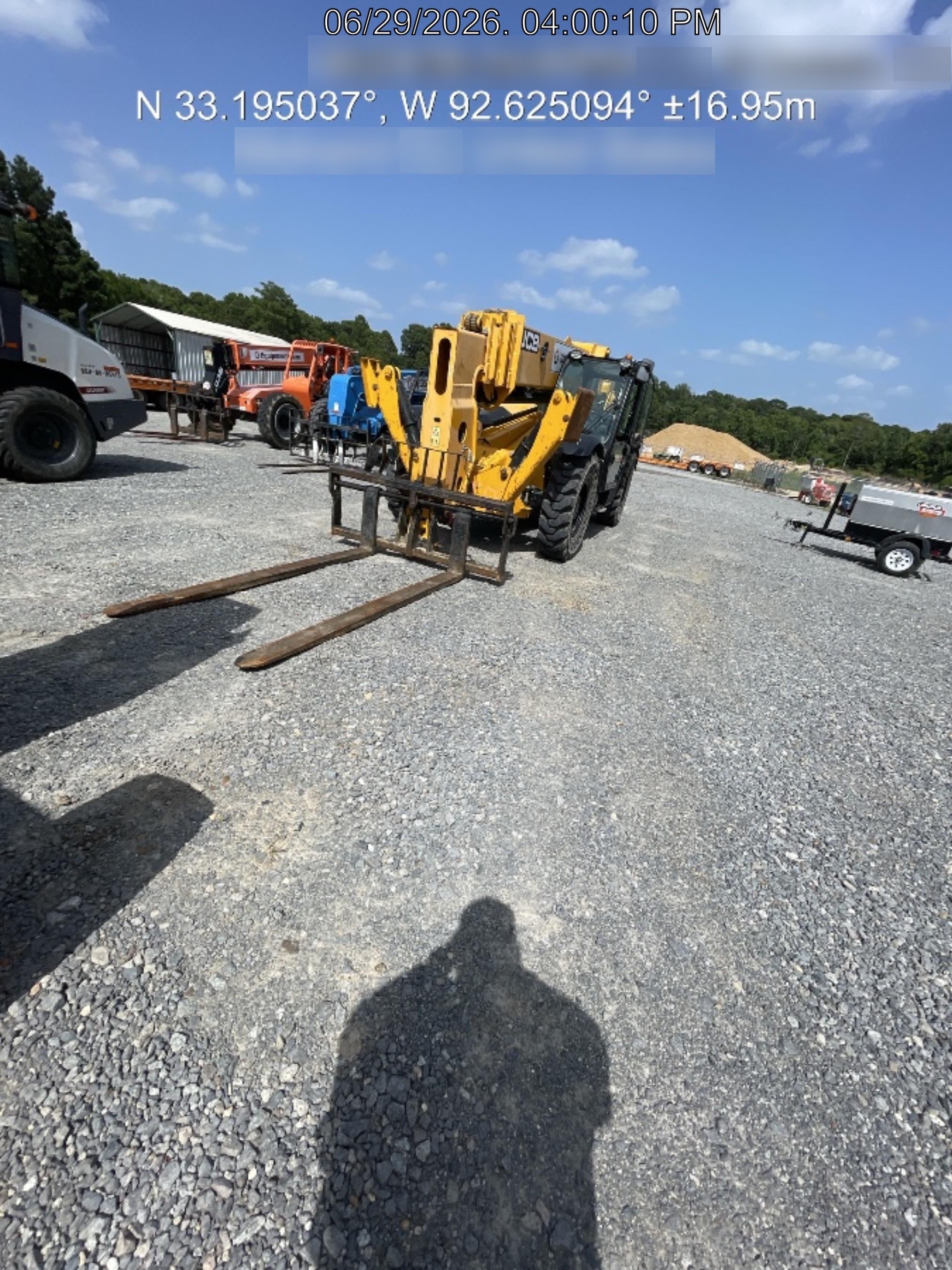 2021 JCB 510-56