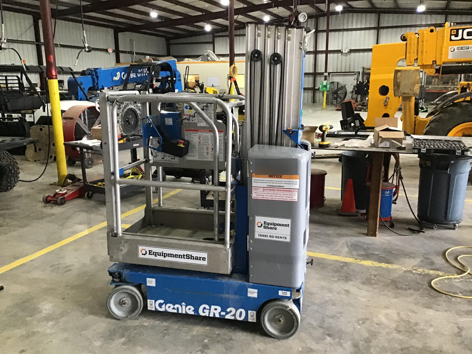 2019 GENIE GR-20