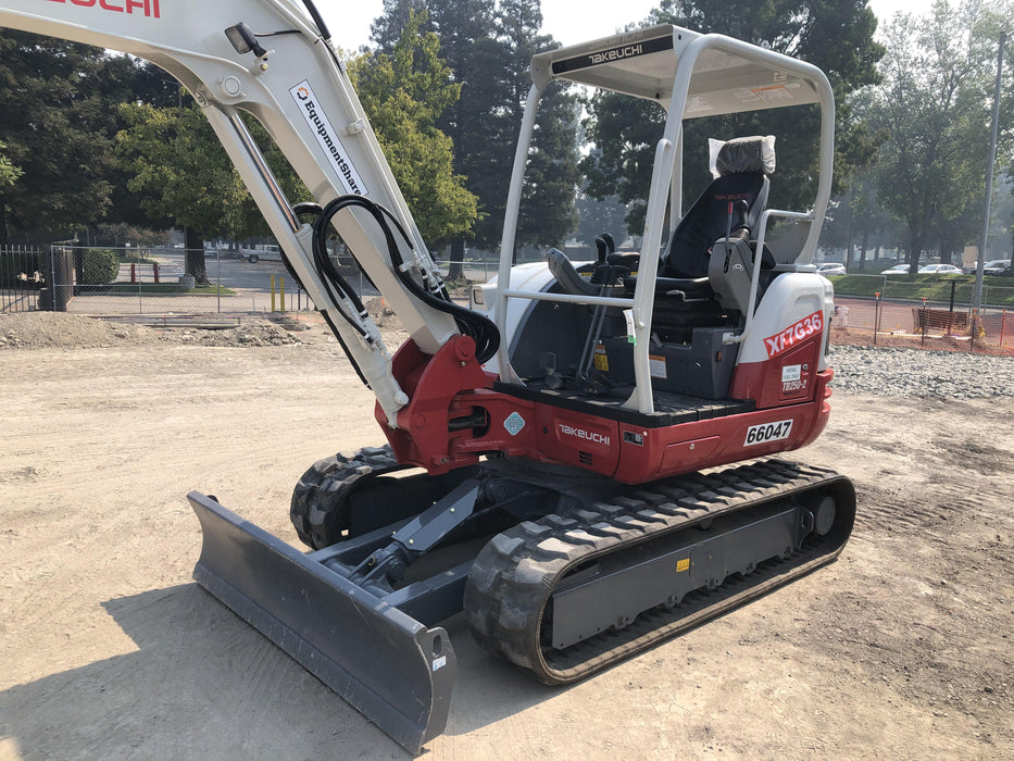 2020 TAKEUCHI TB250-2