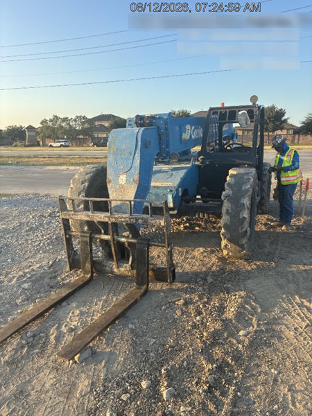 2018 Genie GTH-844 Genie GTH-844D w/Open ROPS, FF Tires, Work Light/Beacon, 60" Carriage and Forks