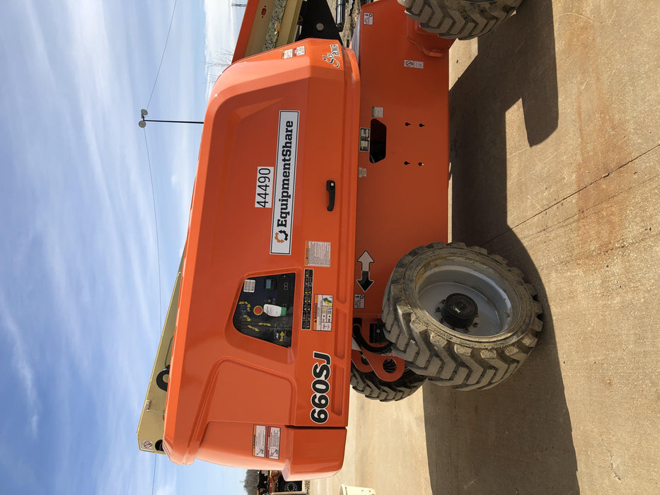2019 JLG 660SJ
