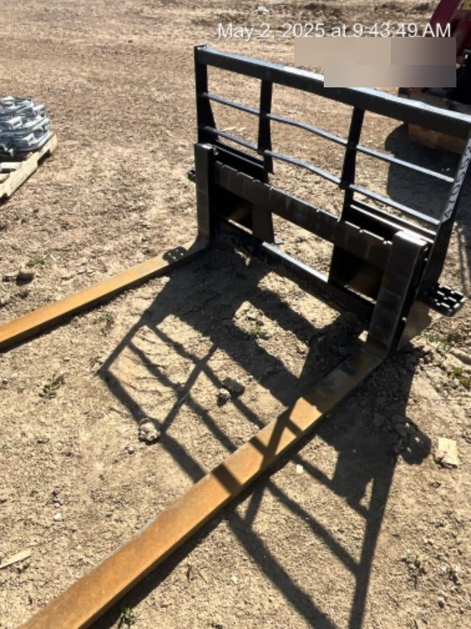 2024 ARROW MATERIAL HANDLING F5100CB - 72"