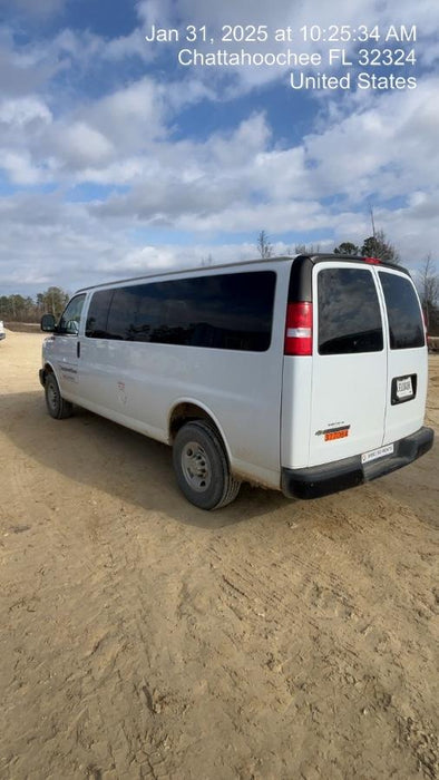2023 CHEVROLET Express Van - Rental