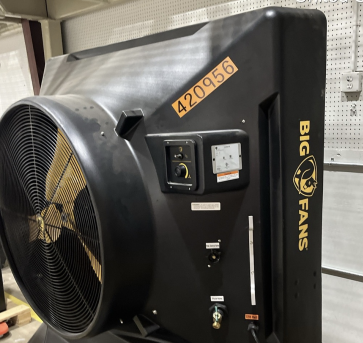 2024 BIG ASS FANS Cool Space 400