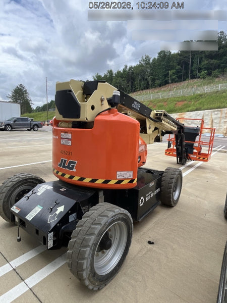 2024 JLG E450AJ