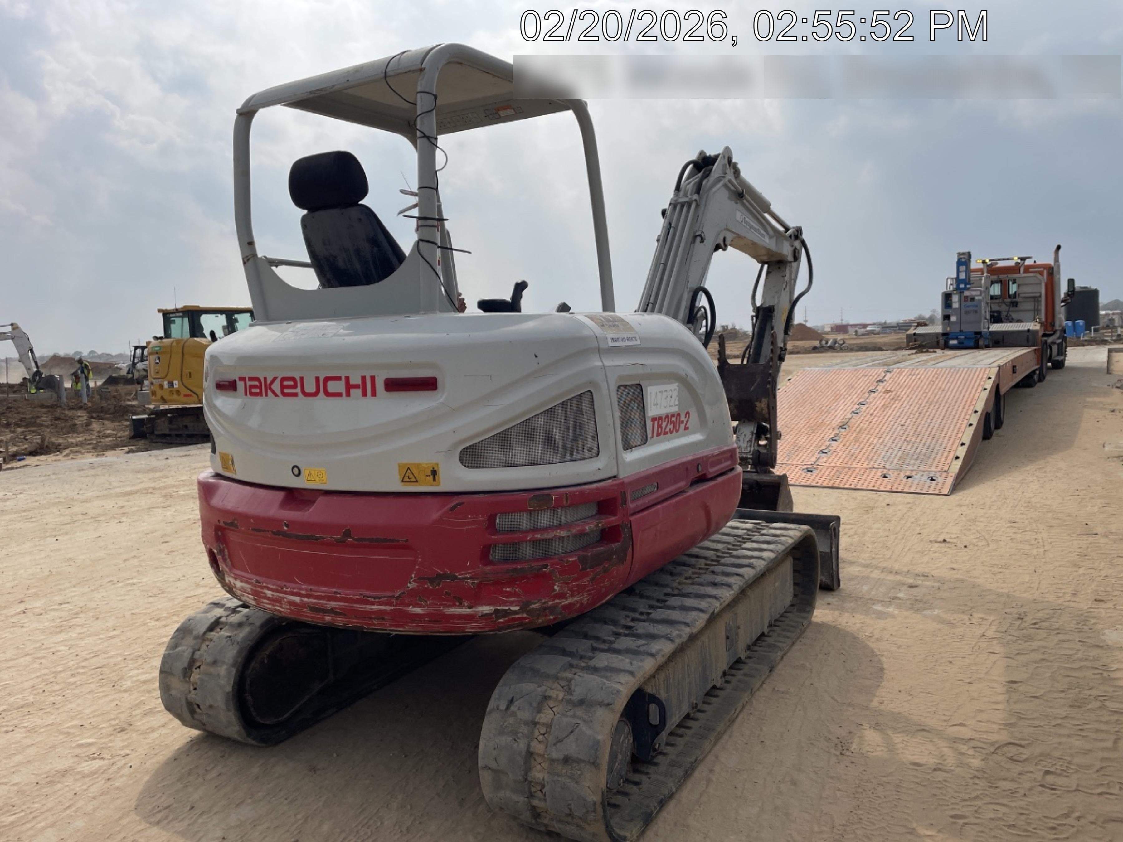 2021 TAKEUCHI TB250-2