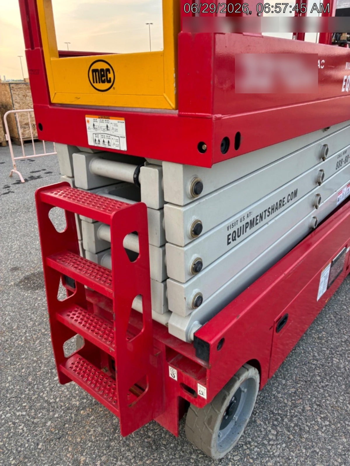 2026 MEC 3232SE