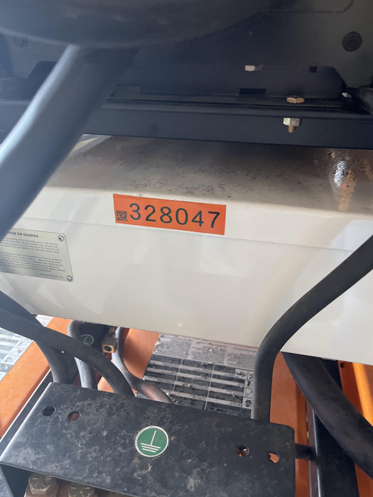 2023 LEX WR6A-7SM-FG26DZ6LD-R