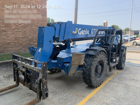 2017 GENIE GTH-1056