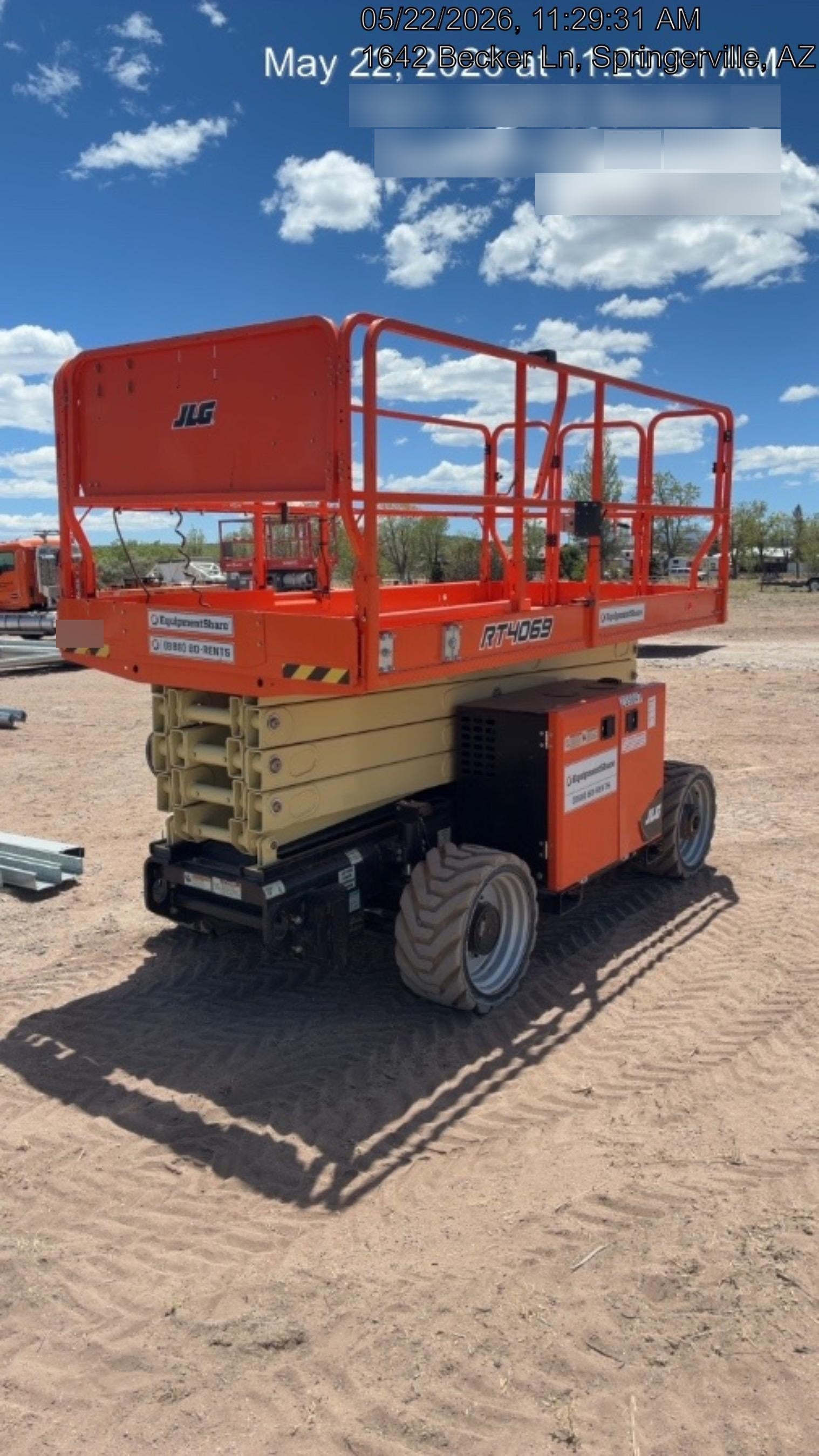 2022 JLG RT4069