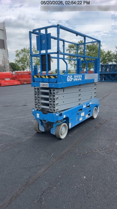 2022 GENIE GS-3232