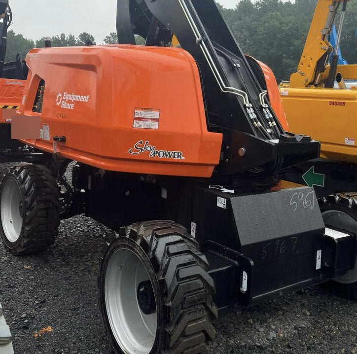 2024 JLG 660SJ