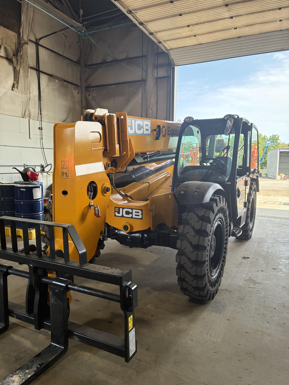 2026 JCB 509-42
