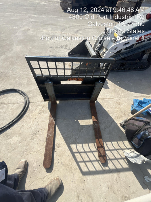 2023 BOBCAT 36" Mini Skid Steer Fork Carriage - Bobcat