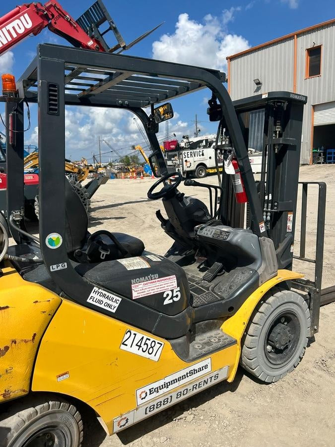 2022 KOMATSU FG25T-16