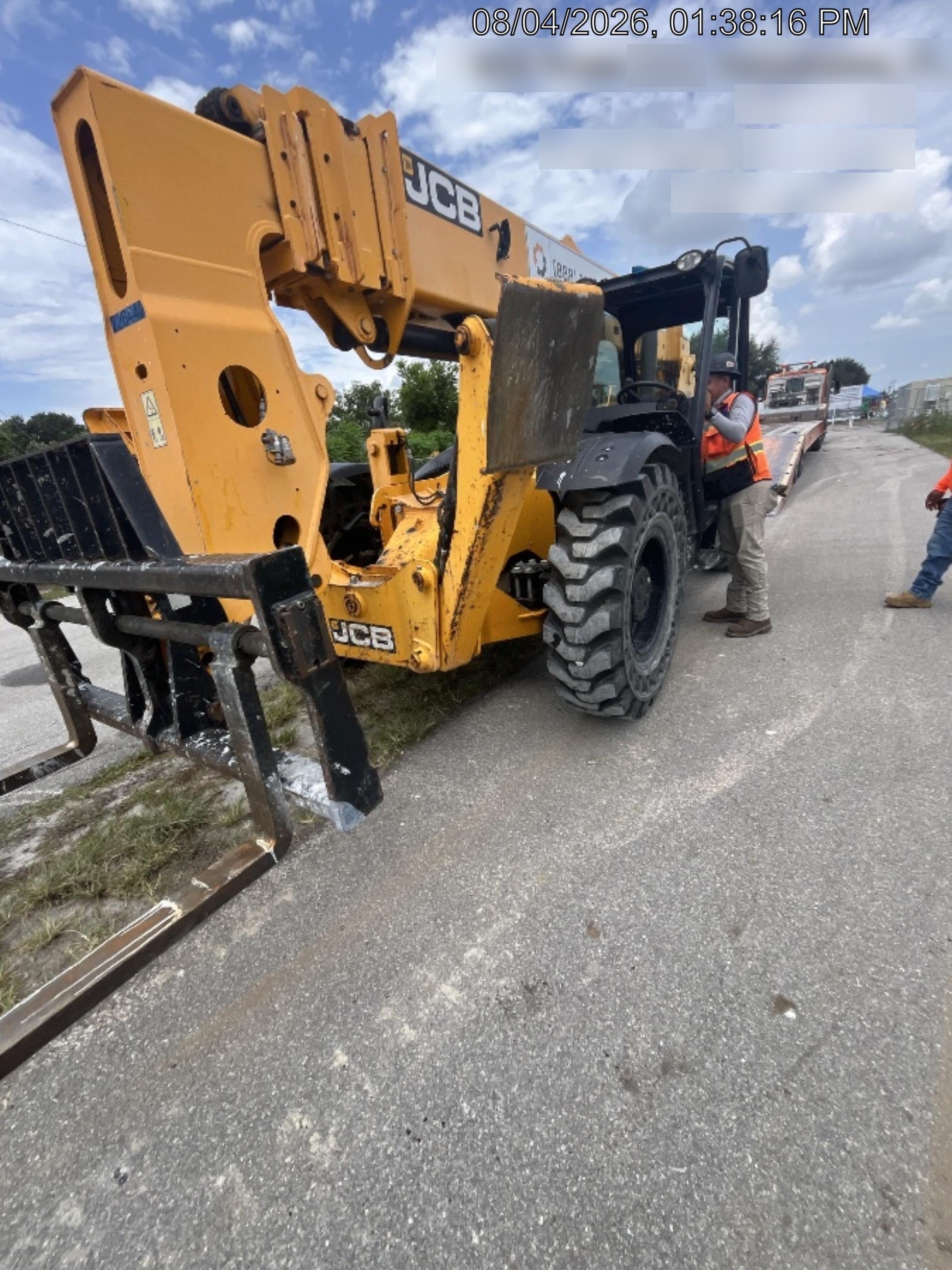 2022 JCB 512-56