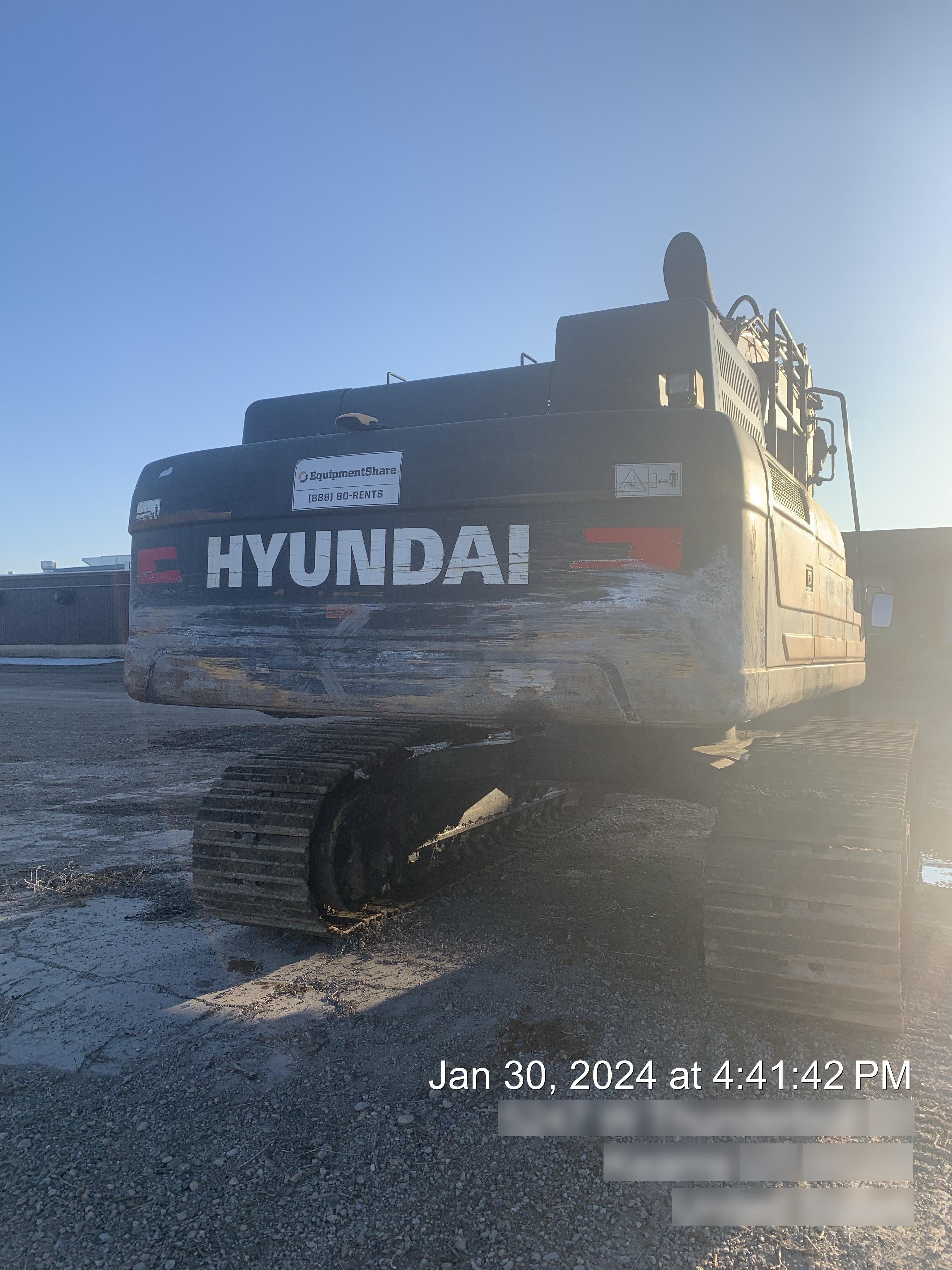 2017 HYUNDAI HX520L