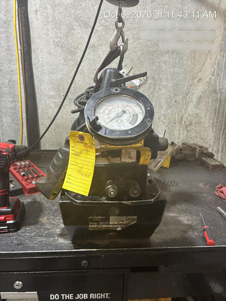 2024 ENERPAC ZU4208BB-QHR