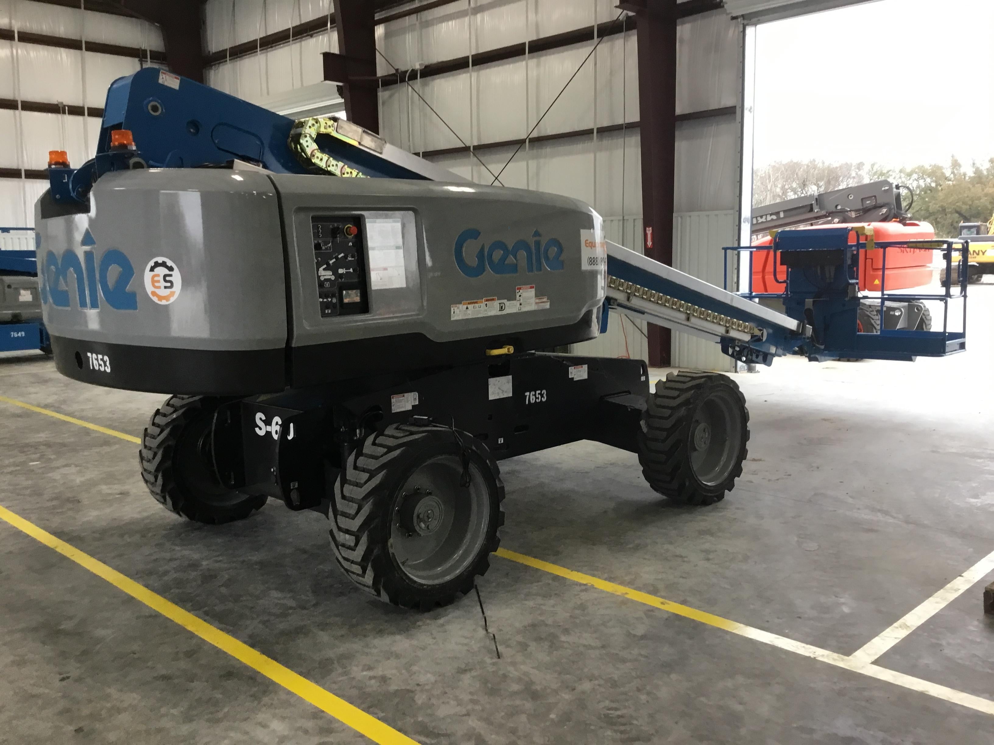 2018 GENIE S-60 X