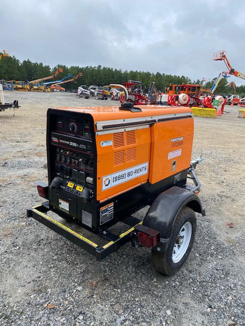2021 Lincoln Electric Vantage 322 Vantage 322 Ready Pak 3 w/ Decals, ORANGE (includes trailer, cable rack, fender light kit) NO Telematics