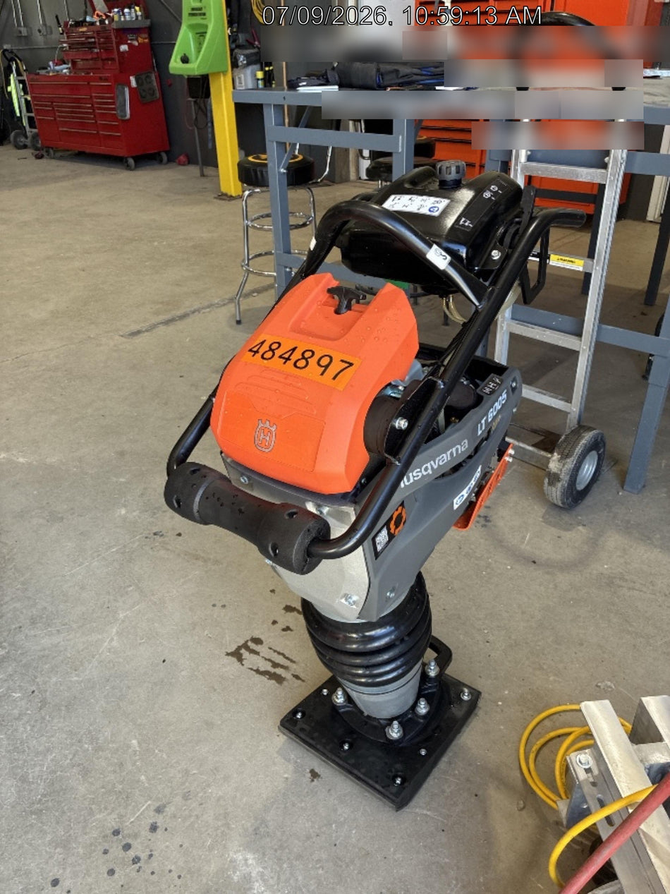 2025 HUSQVARNA LT6005