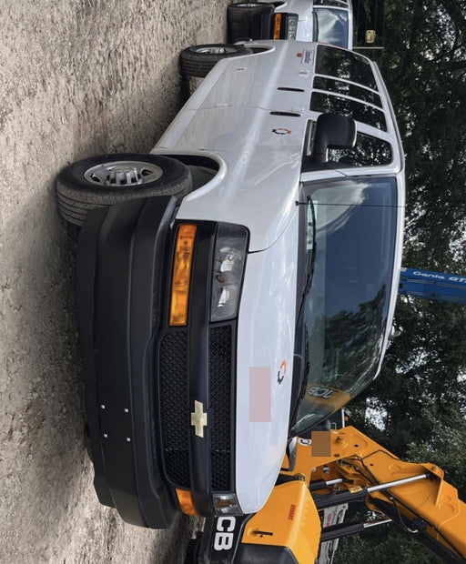 2023 CHEVROLET Express Van - Rental