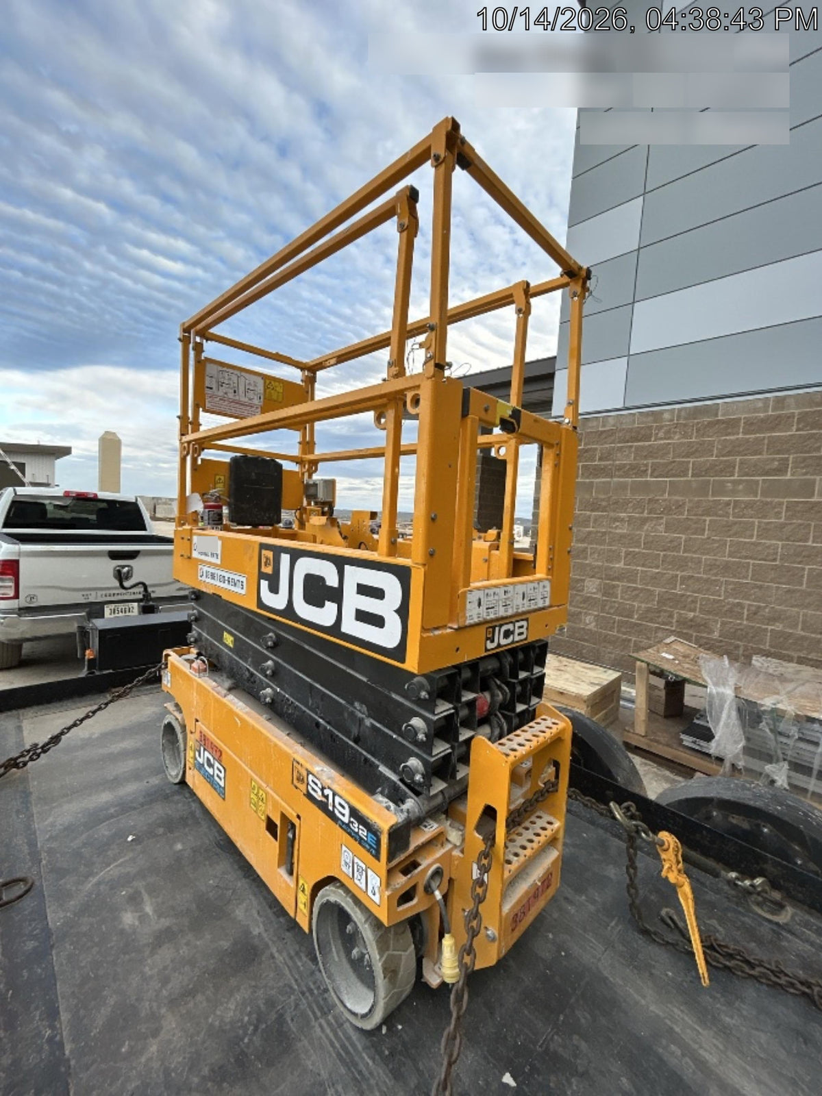 2024 JCB S1932E