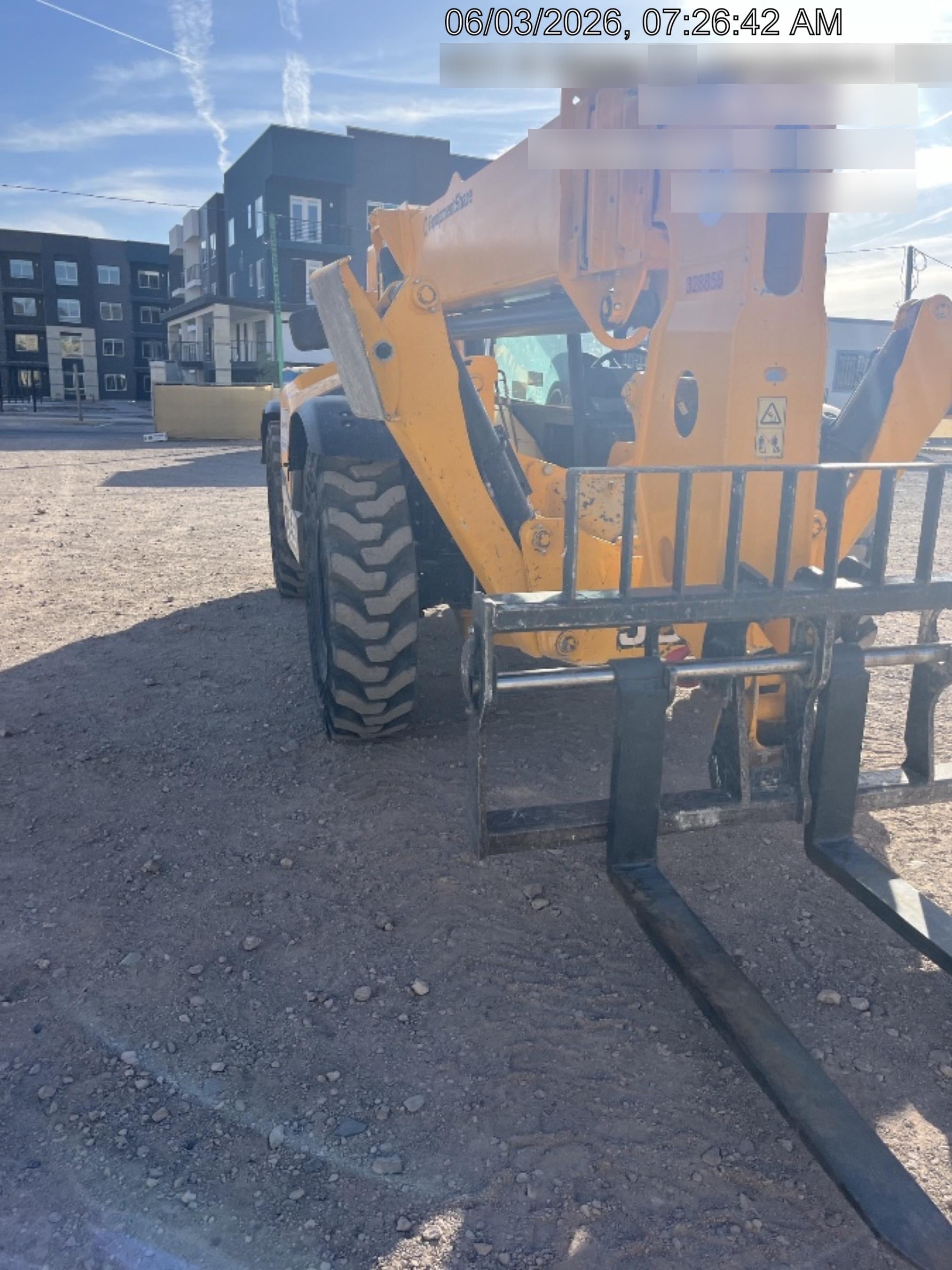 2023 JCB 510-56