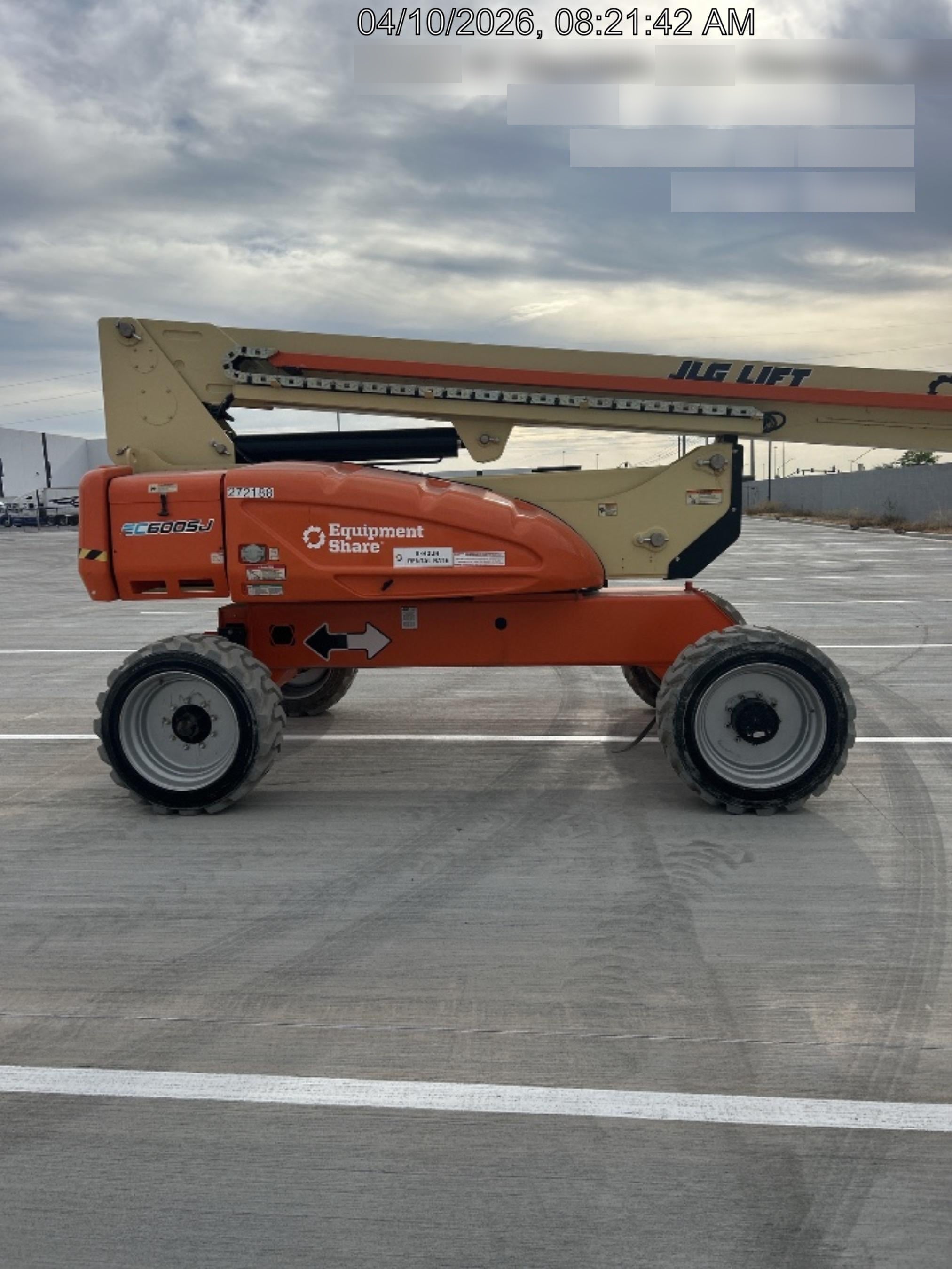 2022 JLG EC600SJ