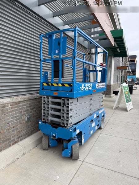 2022 GENIE GS-3232