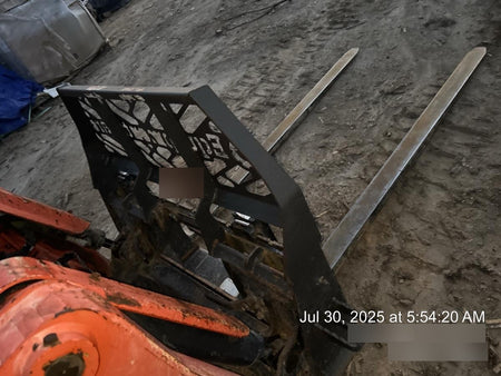 2021 PALADIN 48" Pallet Forks - Paladin