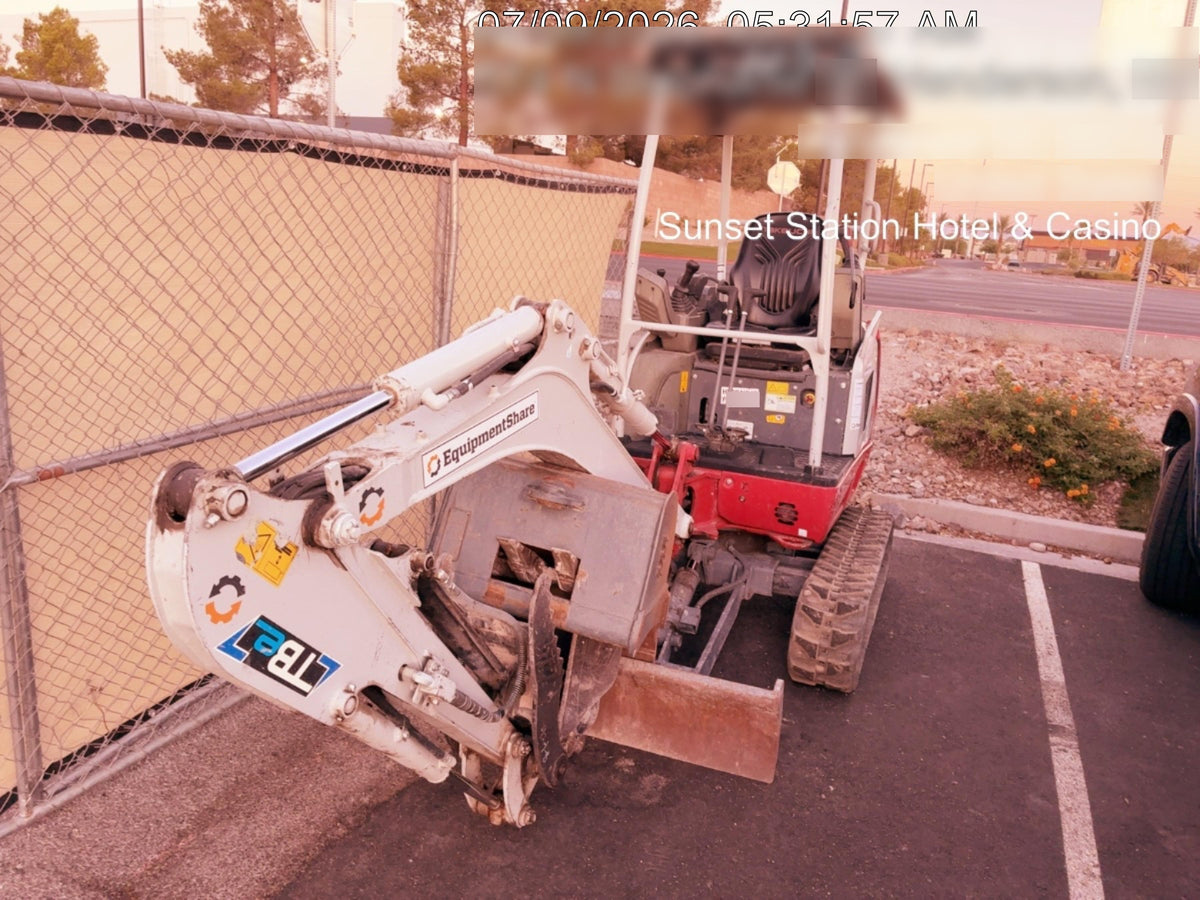 2022 TAKEUCHI TB20e