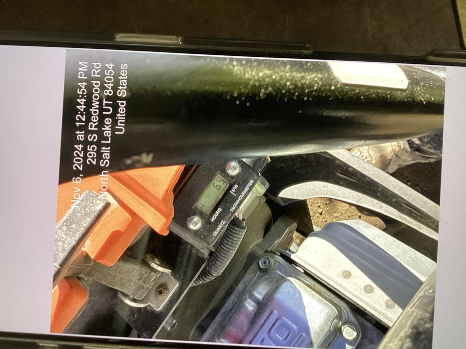 2024 HUSQVARNA LT6005