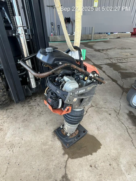 2024 HUSQVARNA LT6005