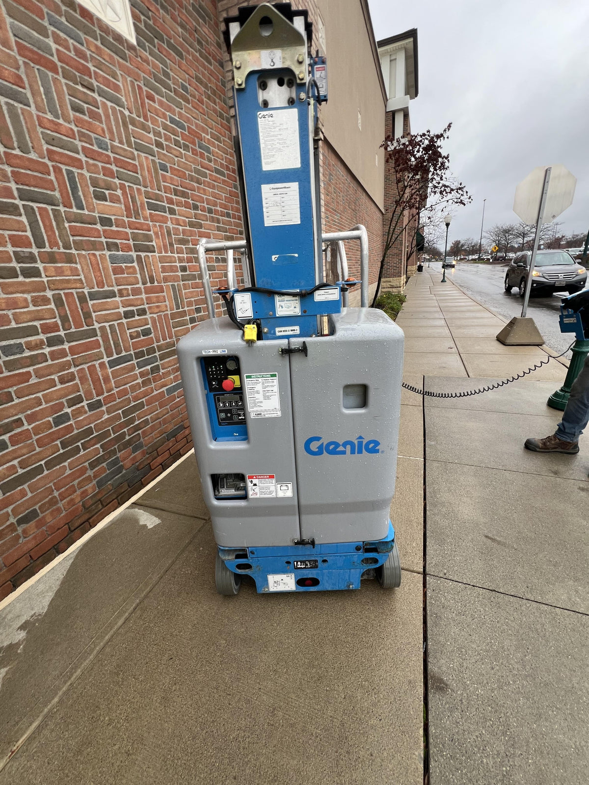 2023 GENIE GR-20