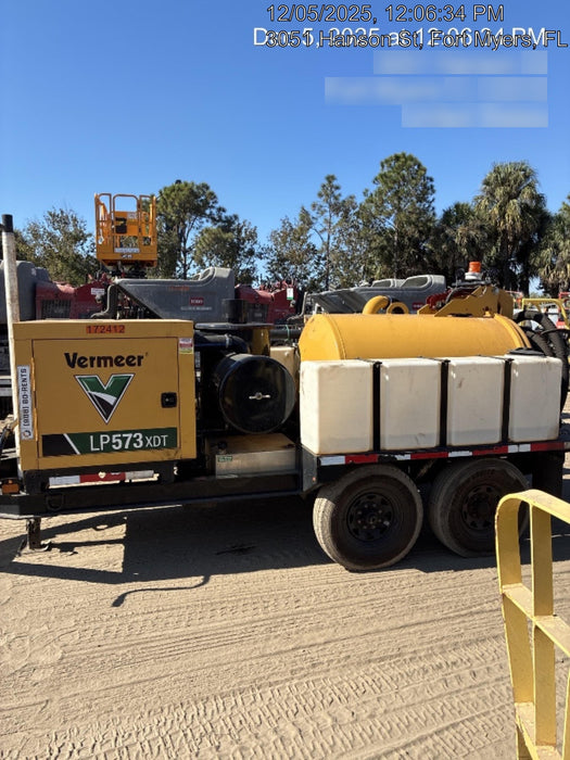 2021 Vac-Tron LP573XDT T4 Koehler Diesel Engine, 500 Gallon Debris Tank, x2 100 Gallon Water Tanks