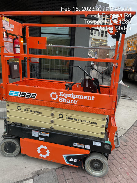 2022 JLG ES1932