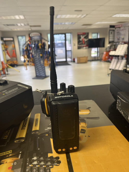 2021 MOTOROLA XPR3300E