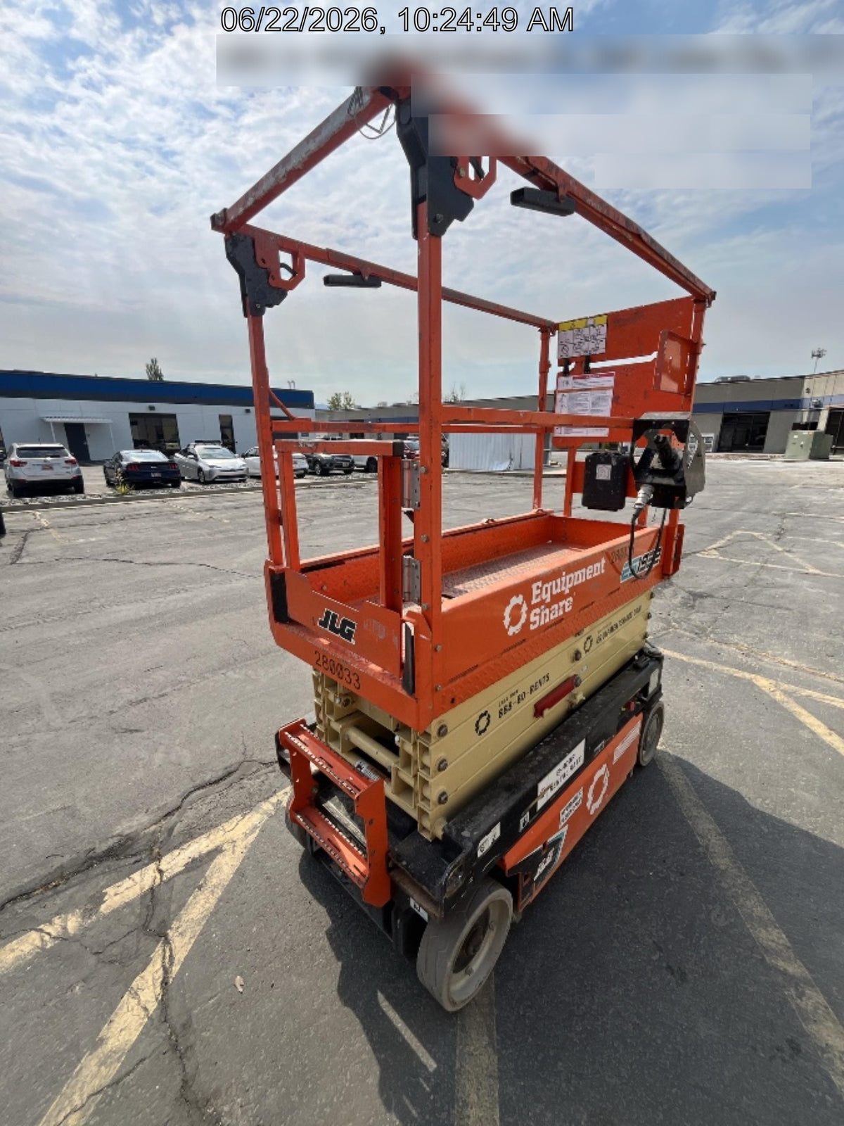 2022 JLG ES1932