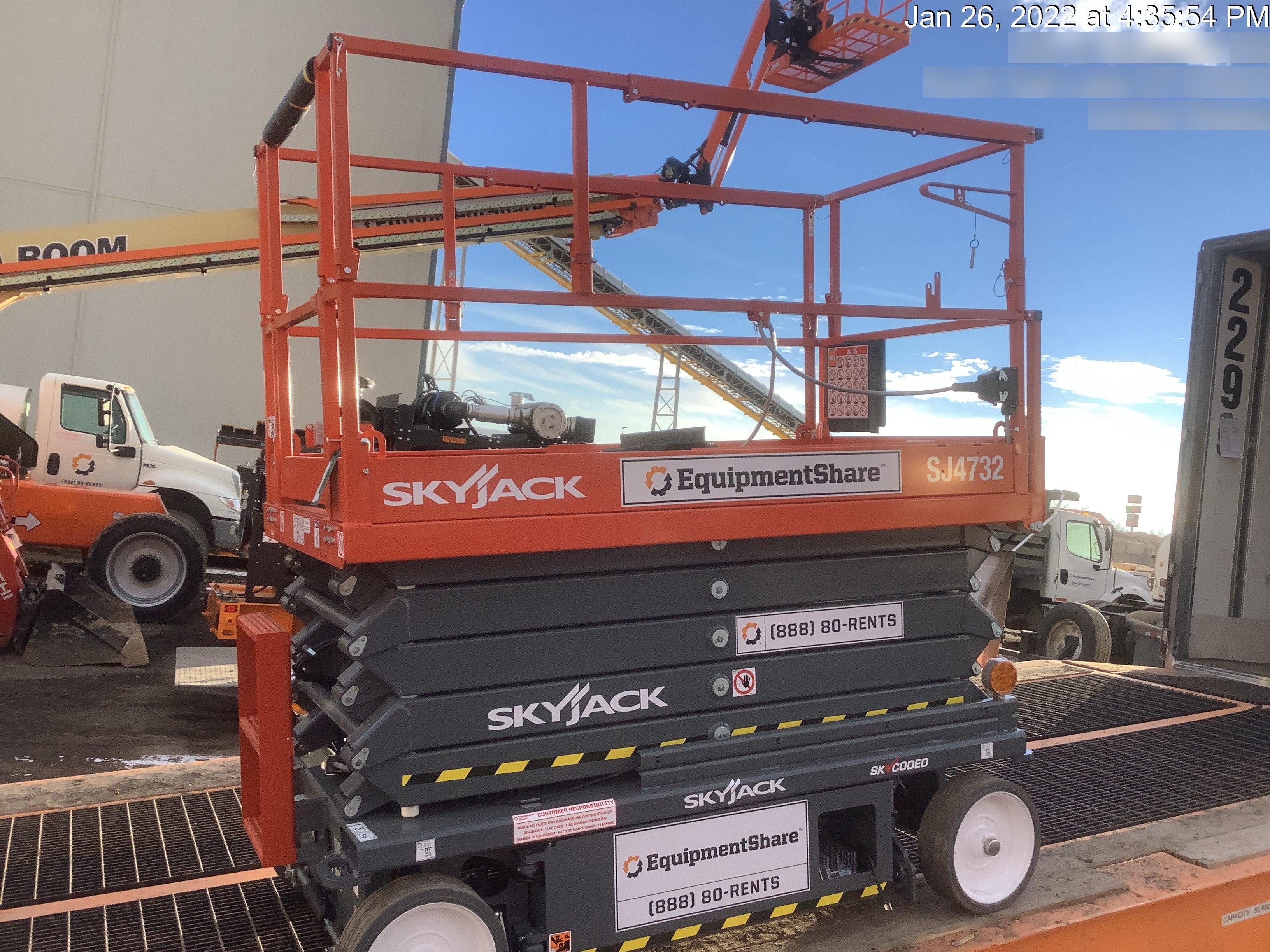 2022 SKYJACK SJ4732