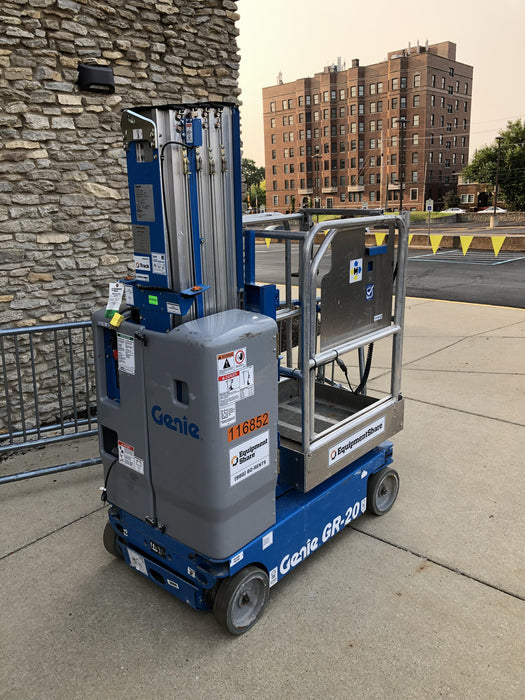 2020 GENIE GR-20