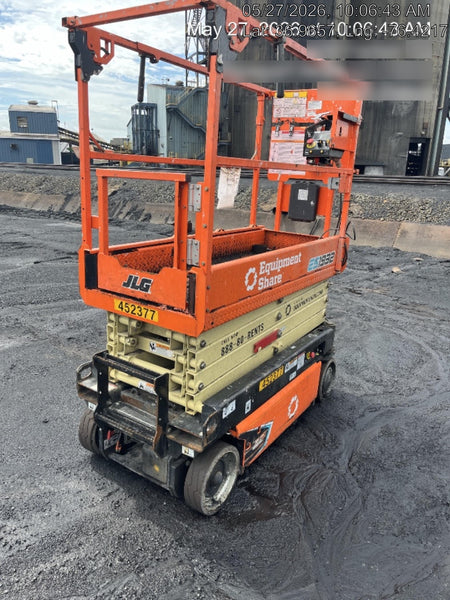 2024 JLG ES1932