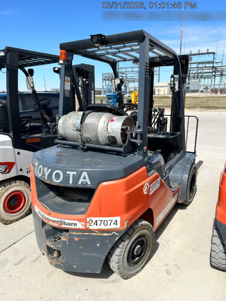 2022 TOYOTA 50-8FGU25