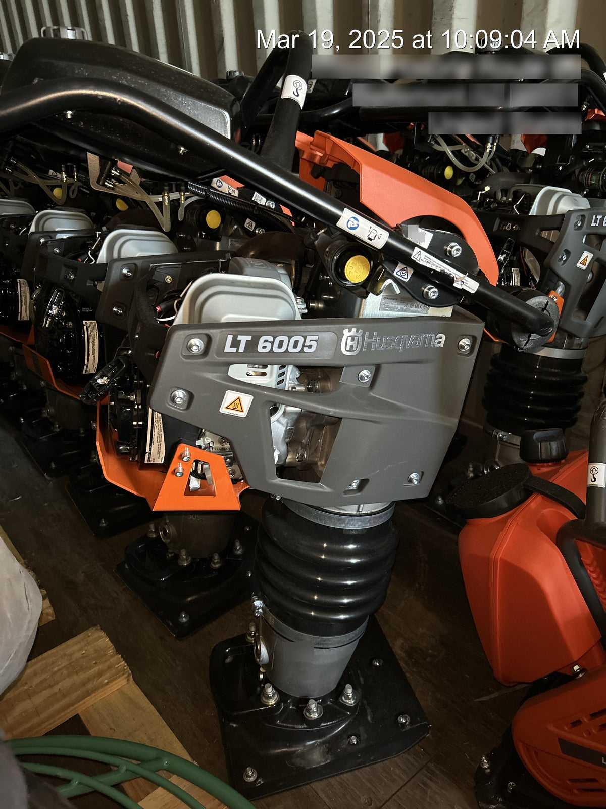 2025 HUSQVARNA LT6005
