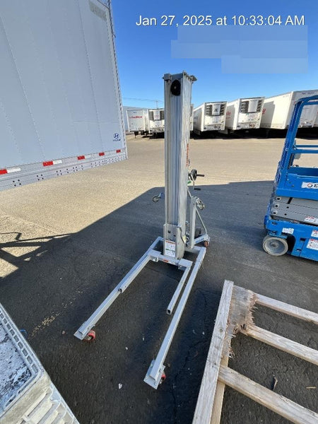 2020 GENIE SLC-24